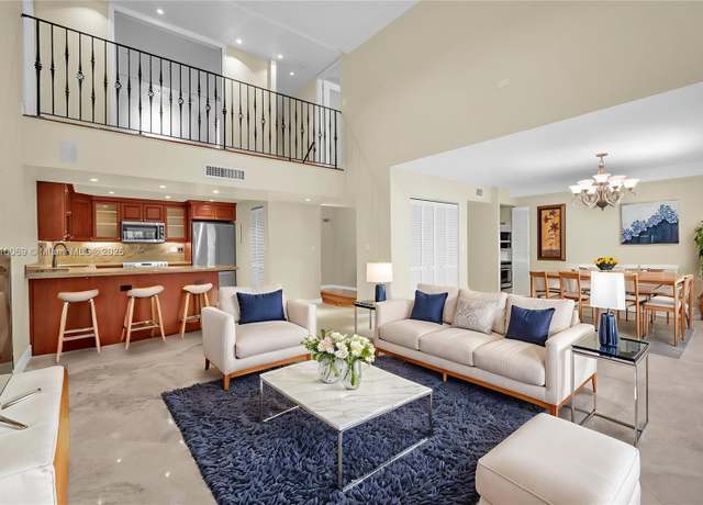 Property at 20351 W Country Club Dr Unit TH17, Aventura, FL 33180, 3 beds, 3 baths