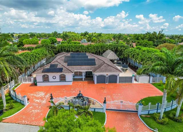 Property at 12969 SW 220th Ter, Miami, FL 33170, 5 beds, 4 baths