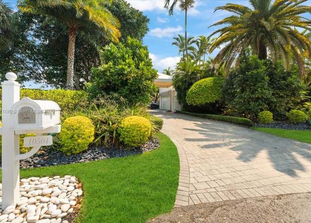Property at 10504 SW 129th Ter, Miami, FL 33176, 6 beds, 5 baths