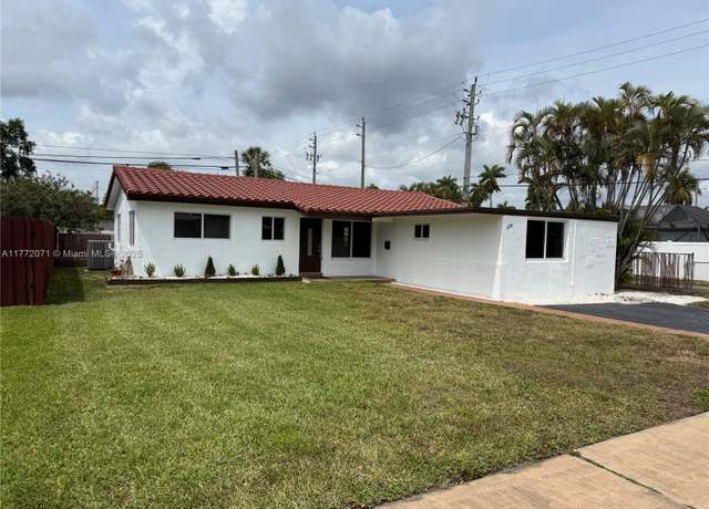 Property at 326 N 32nd Ave, Hollywood, FL 33021, 3 beds, 2 baths