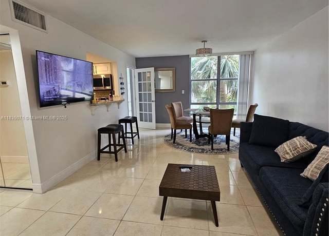 Property at 200 172nd St #217, Sunny Isles Beach, FL 33160, 1 bed, 1.5 baths