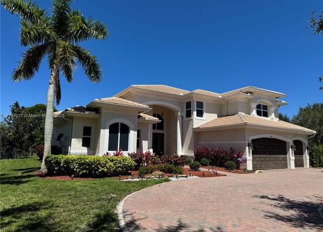 Property at 3469 Gulfstream Way, Davie, FL 33328, 6 beds, 5.5 baths