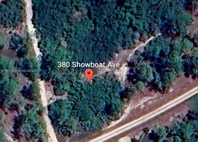 Property at 380 Showboat Ave, Lake Placid, FL 33852