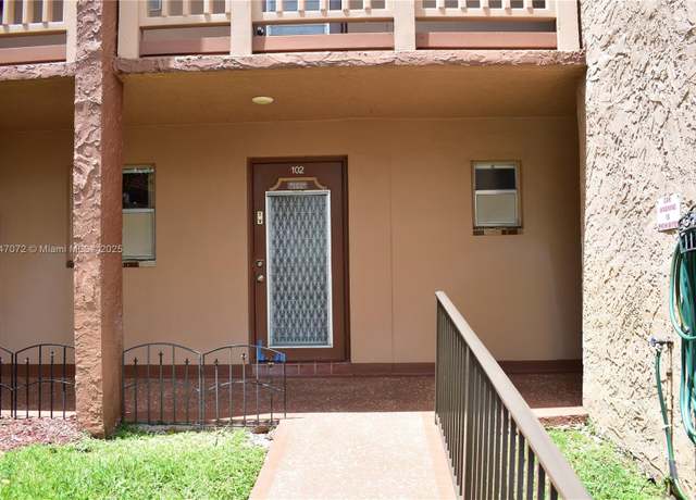 Property at 9821 Sunrise Lakes Blvd #102, Sunrise, FL 33322, 1 bed, 1.5 baths