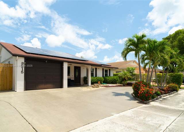 Property at 3215 SW 2nd Ct, Deerfield Beach, FL 33442, 3 beds, 2 baths