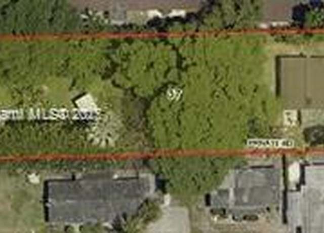 Property at 4681 SW 33rd Ave, Dania Beach, FL 33312, 4 beds, 3 baths