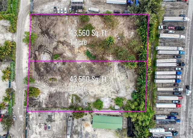 Property at 12150 Nw 157th St, Hialeah, FL 33018