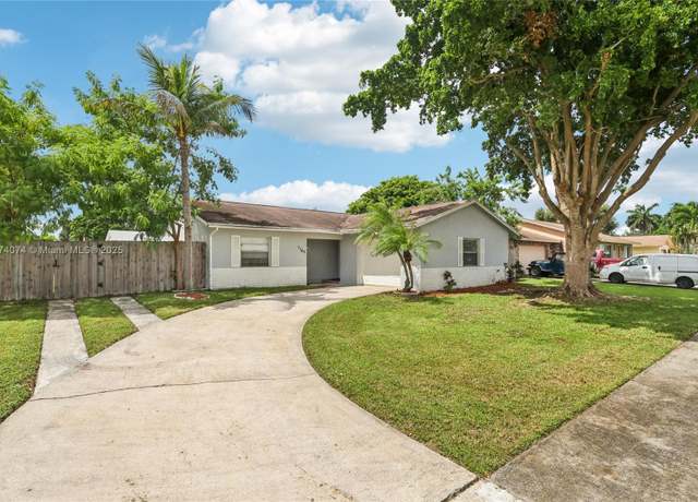 Property at 1105 Sonata Way, Royal Palm Beach, FL 33411, 2 beds, 2 baths
