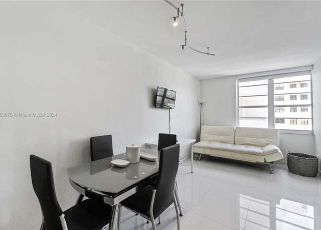 Property at 100 Lincoln Rd #501, Miami Beach, FL 33139, 1 bed, 1 bath