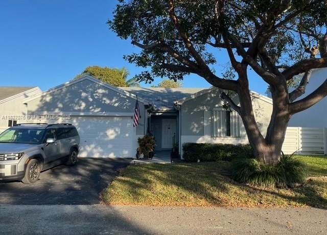 Property at 14622 SW 144th Ct, Miami, FL 33186, 3 beds, 2 baths