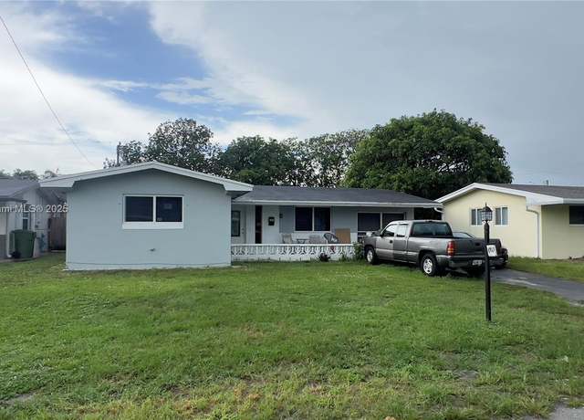 Property at 8860 NW 10th St, Pembroke Pines, FL 33024, 2 beds, 2 baths