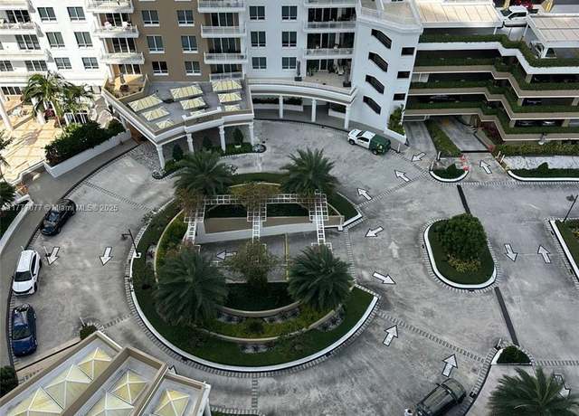 Property at 701 Brickell Key Blvd #1808, Miami, FL 33131, 1 bed, 1.5 baths