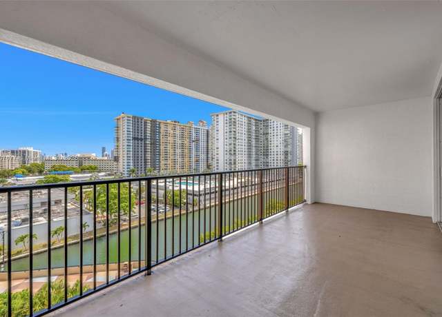 Property at 17150 N Bay Rd #2814, Sunny Isles Beach, FL 33160, 3 beds, 2 baths