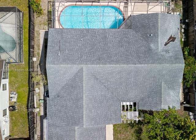 Property at 8521 NW 53rd St, Lauderhill, FL 33351, 3 beds, 2 baths