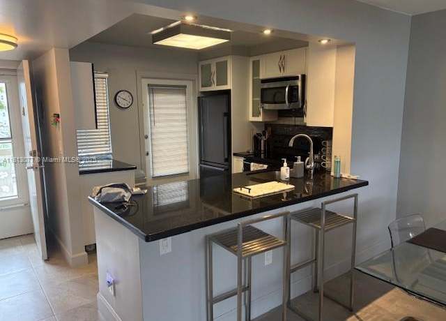 Property at 1893 S Ocean Dr #403, Hallandale Beach, FL 33009, 1 bed, 1 bath