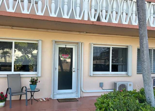 Property at 1000 SW 10th Ter Unit 2P, Hallandale Beach, FL 33009, 2 beds, 1 bath