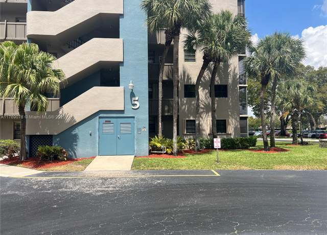 Property at 1001 Colony Point Cir #114, Pembroke Pines, FL 33026, 2 beds, 2 baths