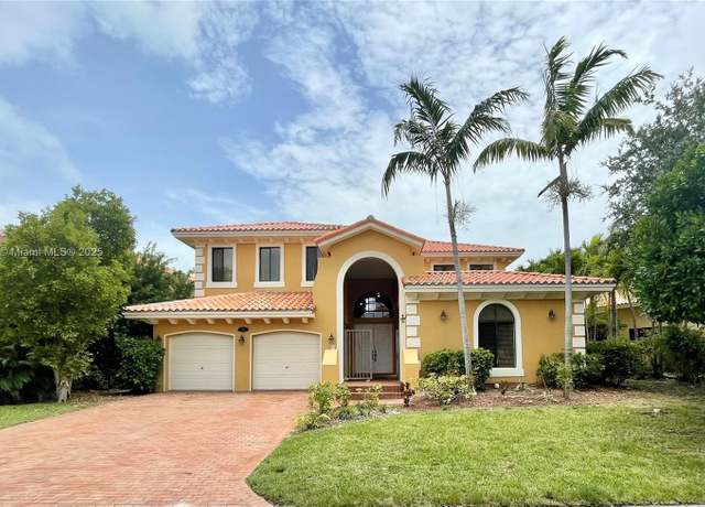 Property at 7428 SW 189th St, Cutler Bay, FL 33157, 5 beds, 5.5 baths