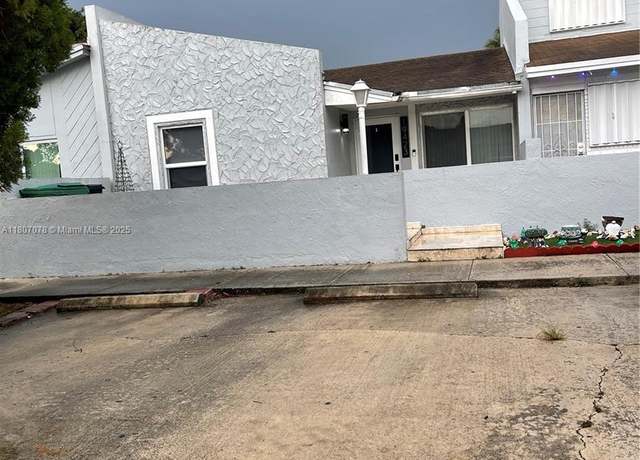 Property at 19423 NW 53rd Pl, Miami Gardens, FL 33055, 3 beds, 2 baths