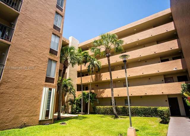 Property at 9110 Fontainebleau Blvd #502, Miami, FL 33172, 3 beds, 2 baths