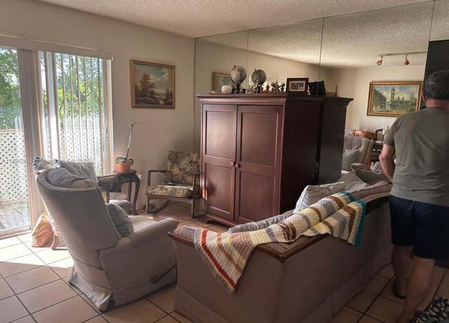 Property at 309 S Royal Poinciana Blvd #302, Miami Springs, FL 33166, 2 beds, 2 baths