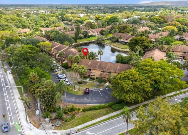 Property at 3705 N Carambola Cir N #2834, Coconut Creek, FL 33066, 3 beds, 2.5 baths