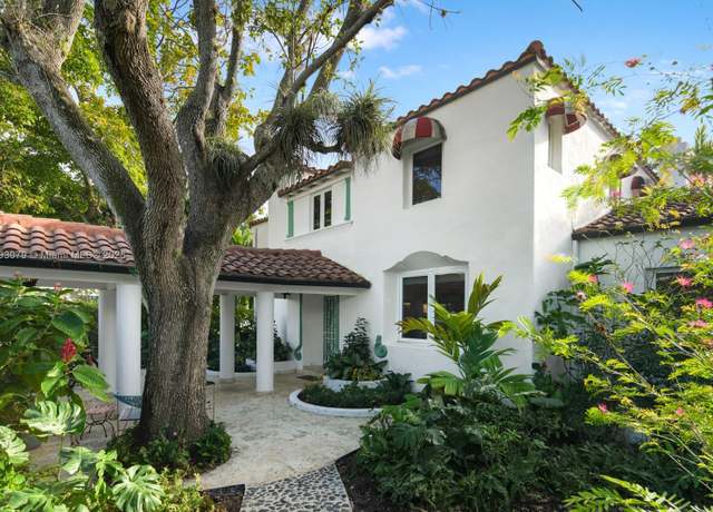 Property at 3026 Flamingo Dr, Miami Beach, FL 33140, 4 beds, 4.5 baths