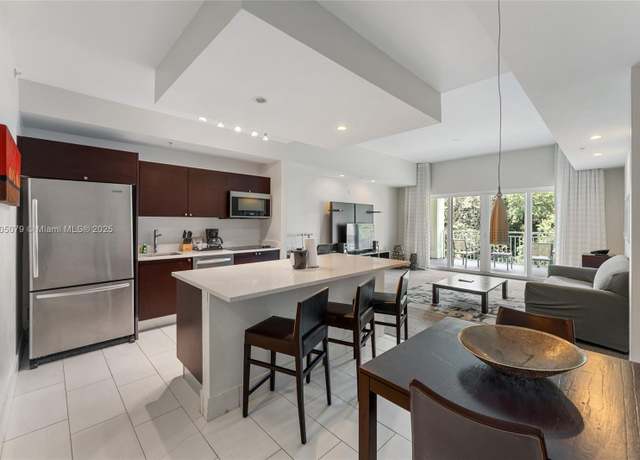 Property at 5300 NW 87th Ave #1513, Doral, FL 33178, 3 beds, 4 baths