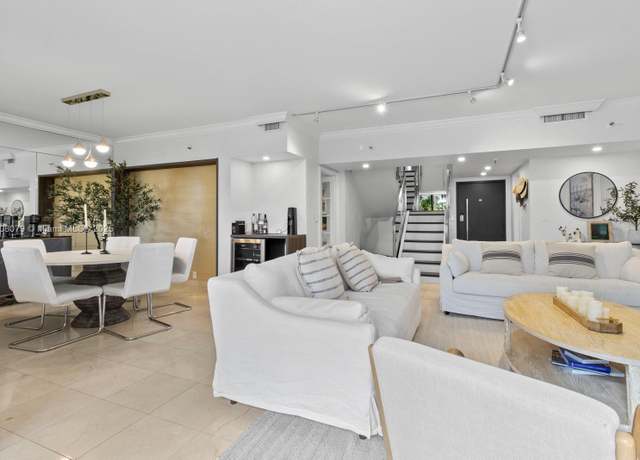 Property at 520 Brickell Key Dr Unit A307, Miami, FL 33131, 2 beds, 2.5 baths