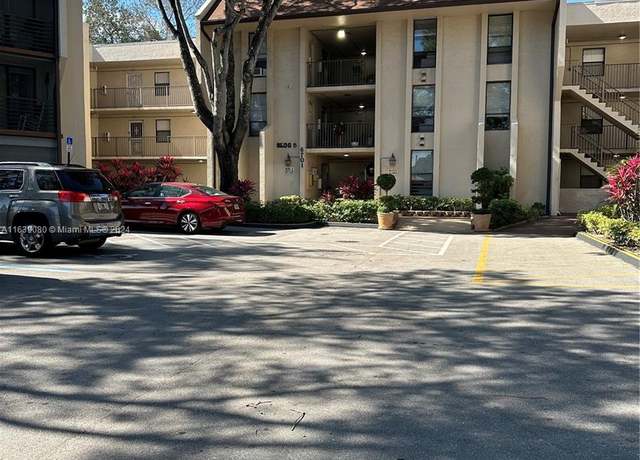 Property at 6701 N University Dr #202, Tamarac, FL 33321, 2 beds, 2 baths