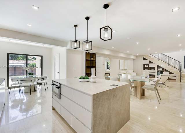Property at 440 NE 94th St, Miami Shores, FL 33138, 6 beds, 4.5 baths