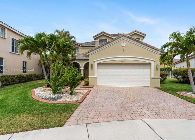 Property at 4491 Foxtail Ln, Weston, FL 33331, 4 beds, 3.5 baths