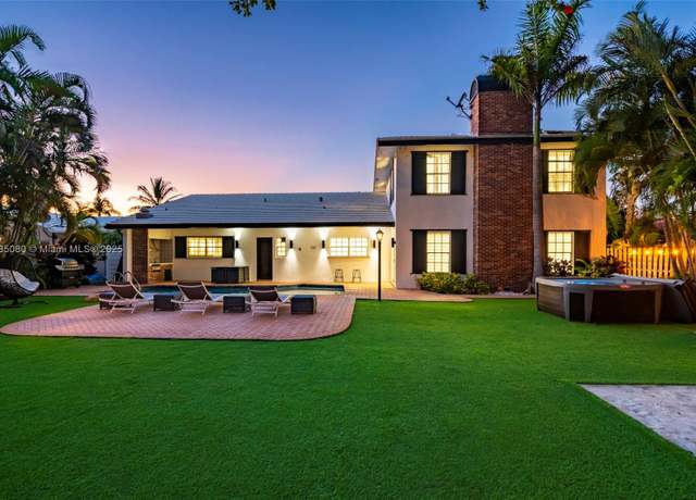 Property at 5440 NE 22nd Ave, Fort Lauderdale, FL 33308, 6 beds, 4 baths