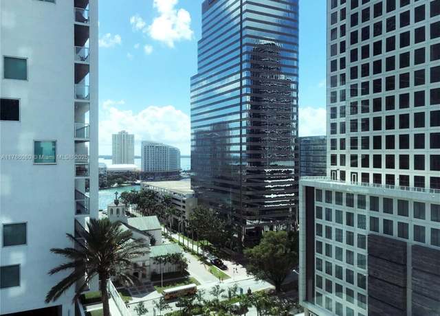 Property at 55 SE 6th St #1610, Miami, FL 33131, 2 beds, 2 baths