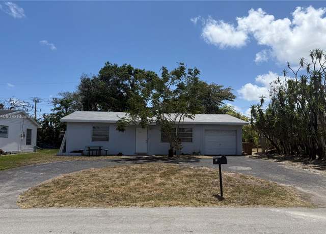 Property at 660 SW 14th Pl, Deerfield Beach, FL 33441, 2 beds, 1 bath
