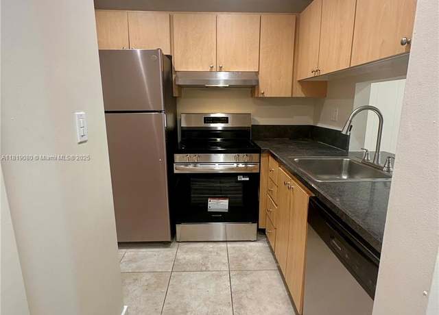 Property at 2935 NE 163rd St Unit 3P, North Miami Beach, FL 33160, 1 bed, 1.5 baths