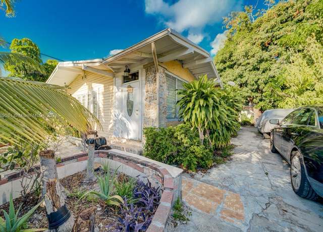 Property at 627 SW 11th Ave, Miami, FL 33130, 3 beds, 2 baths