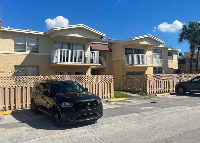Property at 4530 NW 79th Ave Unit 2C, Doral, FL 33166, 2 beds, 2 baths
