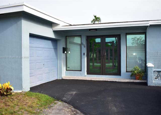 Property at 7070 NW 21st St, Sunrise, FL 33313, 3 beds, 2 baths