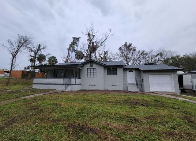 Property at 434 SW 2nd St, Ocala, FL 34471, 3 beds, 2 baths