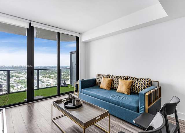 Property at 121 NE 34th St #2810, Miami, FL 33137, 1 bed, 1 bath
