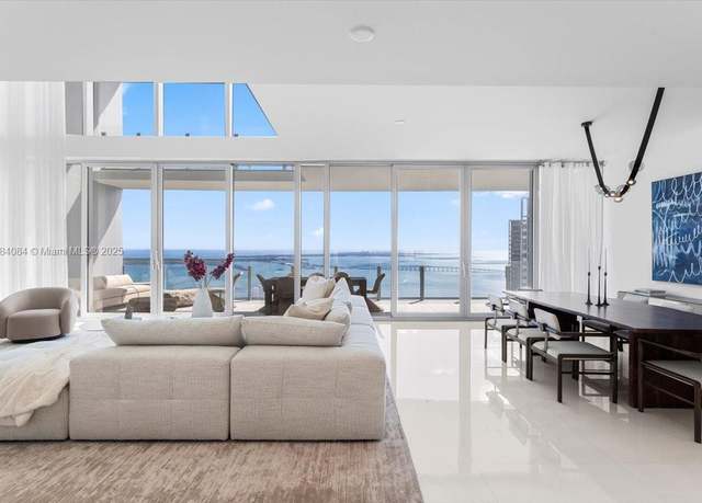 Property at 300 Biscayne Blvd Way Unit 5002 Duplex, Miami, FL 33131, 5 beds, 5.5 baths