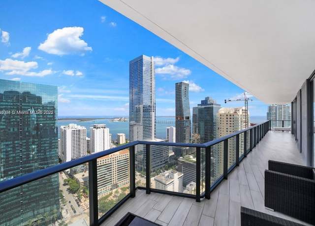 Property at 1300 S Miami Ave #4205, Miami, FL 33130, 3 beds, 2.5 baths