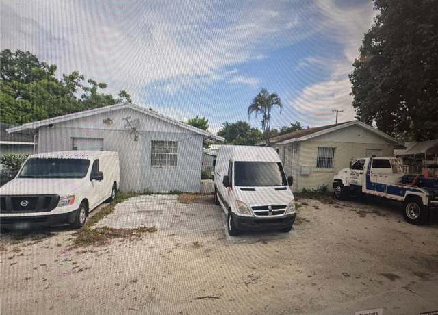 Property at 2903 NW 93rd St, Miami, FL 33147, 10 baths
