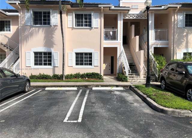 Property at 2733 NE 3rd Ct #103, Homestead, FL 33033, 3 beds, 2 baths