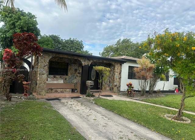 Property at 560 NE 158th St, Miami, FL 33162, 5 beds, 3 baths
