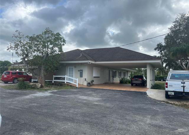 Property at 24301 SW 192nd Ave, Homestead, FL 33031, 6 beds, 4 baths