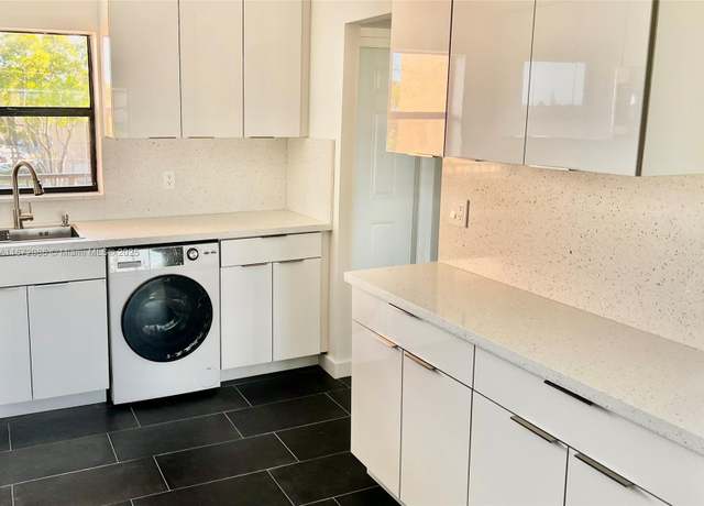Property at 10467 Sunrise Lakes Blvd #410, Sunrise, FL 33322, 2 beds, 1.5 baths