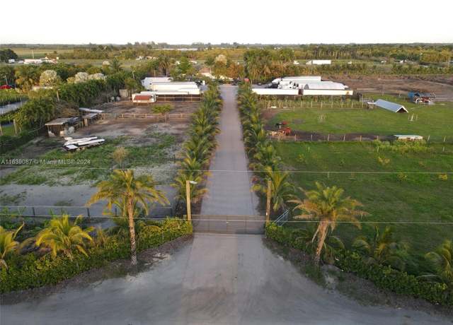 Property at 17325 SW 188th St, Miami, FL 33187, 3 beds, 2 baths
