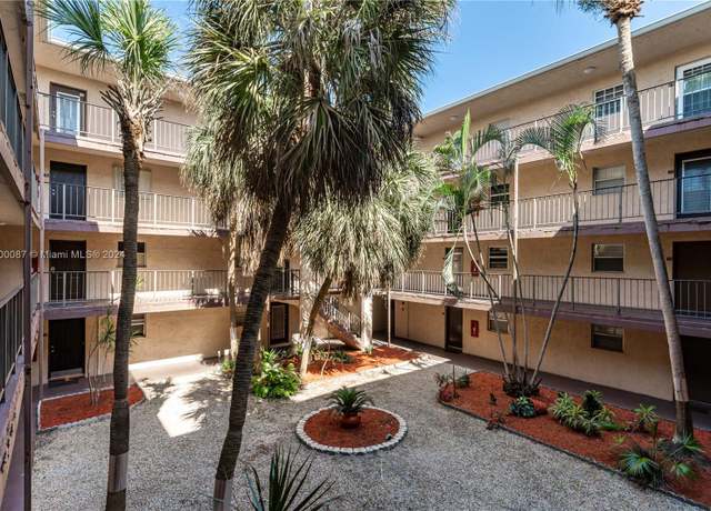 Property at 2860 Somerset Dr Unit 218K, Lauderdale Lakes, FL 33311, 2 beds, 2 baths
